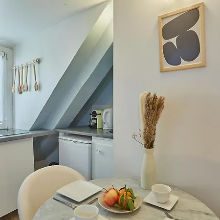 Apartment Place Vendome By Prestige