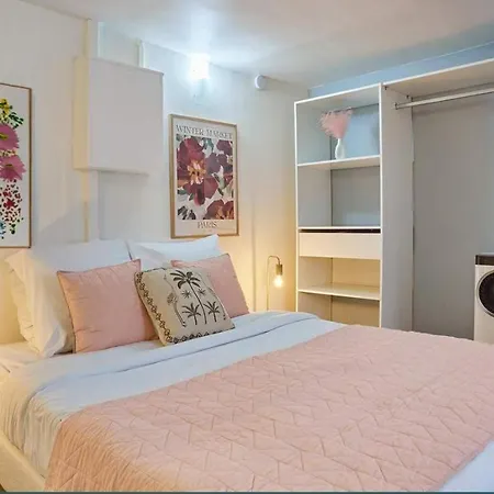 Place Vendome By Prestige Apartment