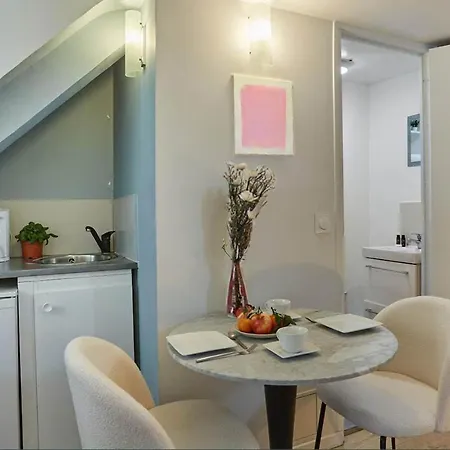 Apartment Place Vendome By Prestige Paris